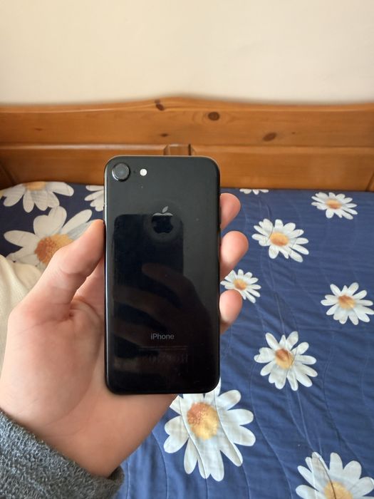 Iphone 7  нова батерия !!