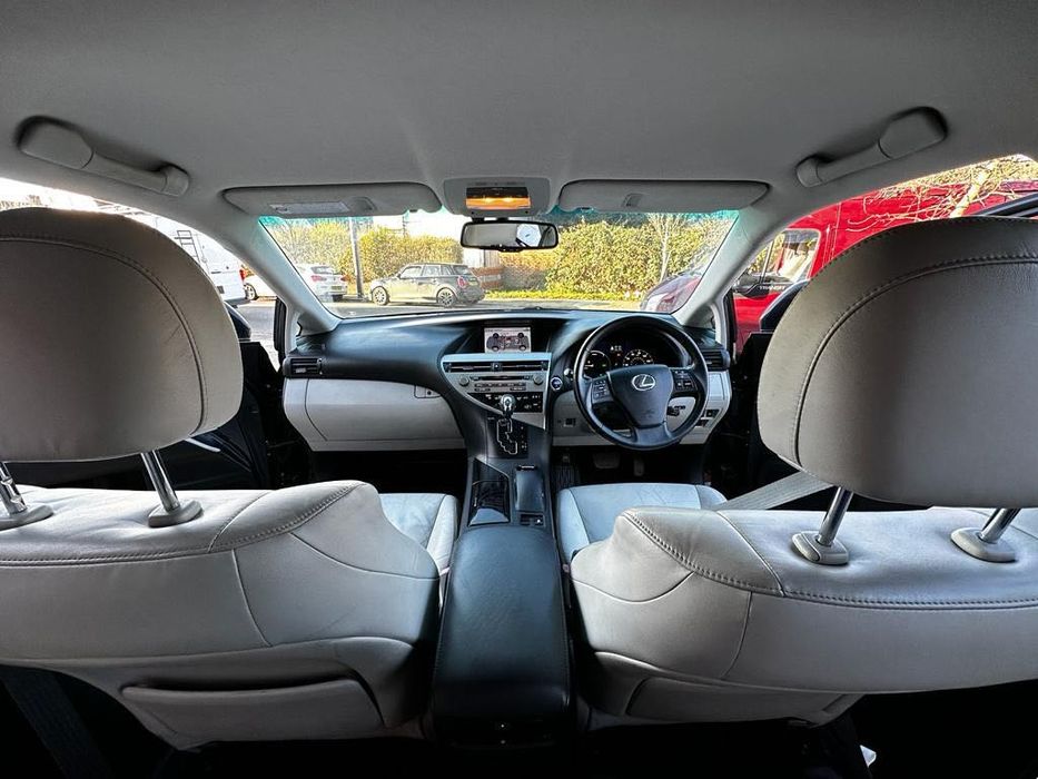 Vând (schimb)LEXUS rx 450h , an 2011