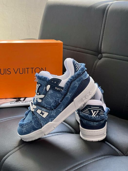 Adidași damă și barbati