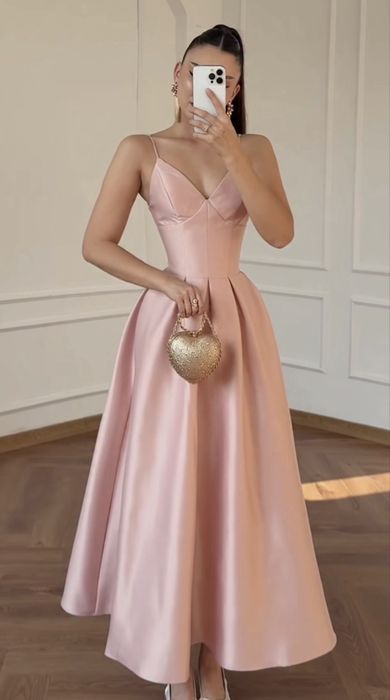 Платье вечернее, розовое