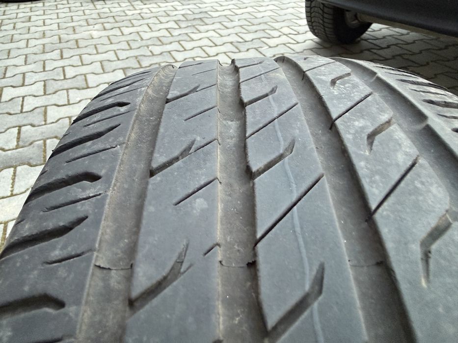 2бр. Летни Гуми С Борд 215/55R/16XL -SEMPERIT- DOT:1023+4822- 5,7мм.