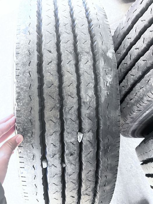 Продам грузовые шины