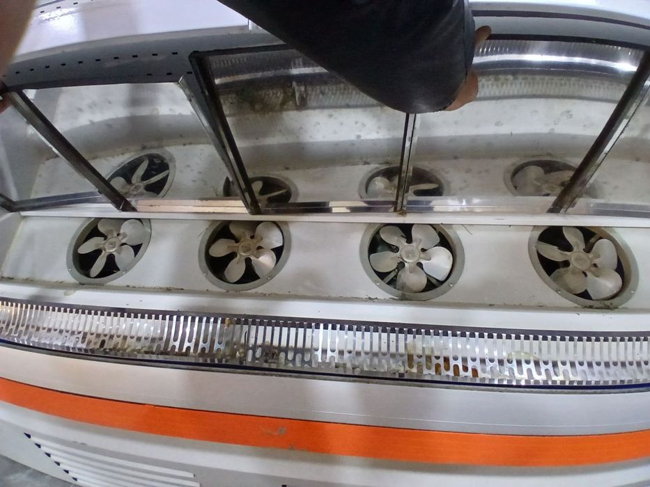 Muzlatkichlar sotiladi