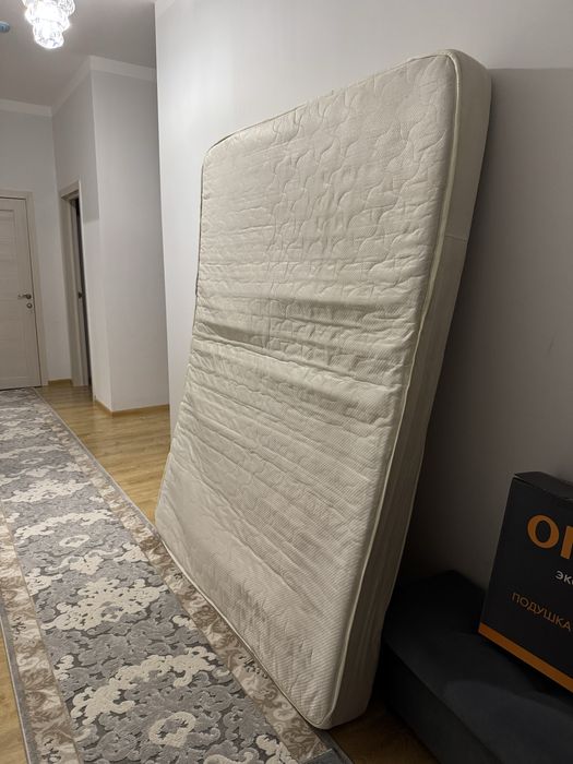 Отдам б/у матрас бесплатно