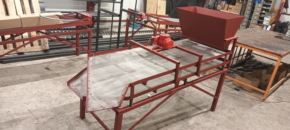 Masa (dispozitiv) sortare  (cernut) diverse