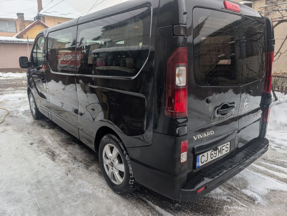Opel Vivaro 8+1, 2017