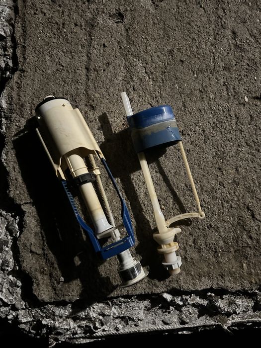 Крышка и внутр детали бочка