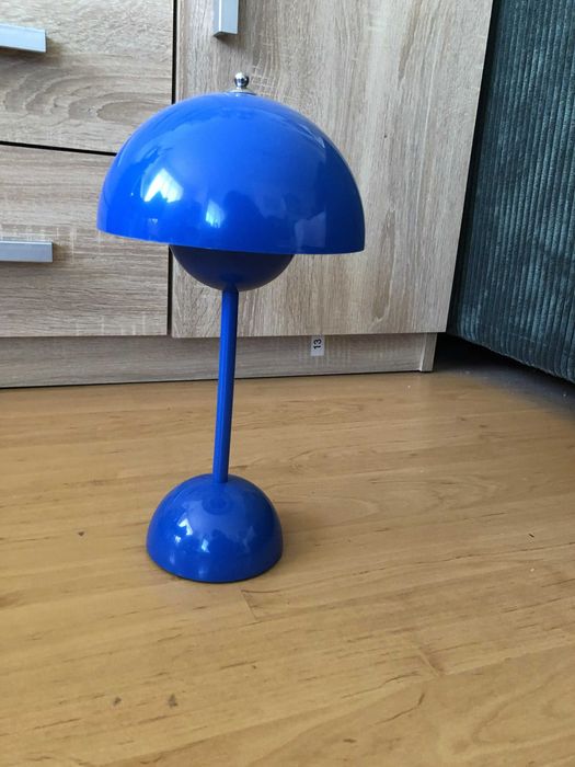 Нощна лампа на батерии