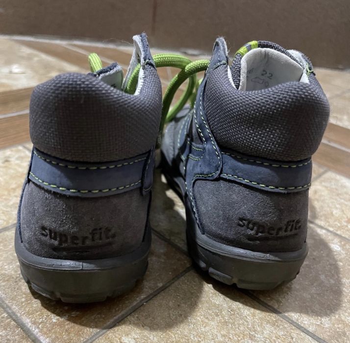 Adidasi copii marimea 22