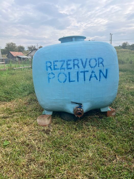 Bazin furajare lichida sau fosa septica