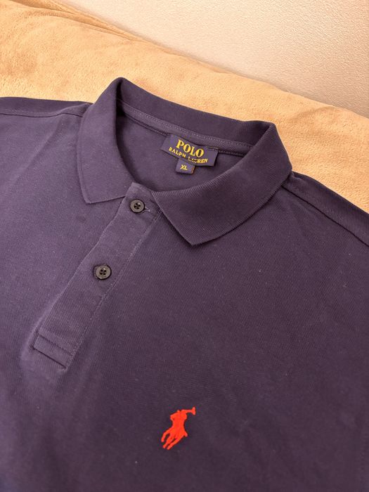 Tricou elegant polo perfect pentru o intalnire de afacere