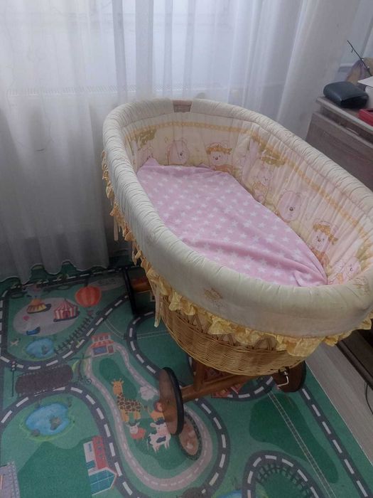 Coșuleț bebeluș de răchită