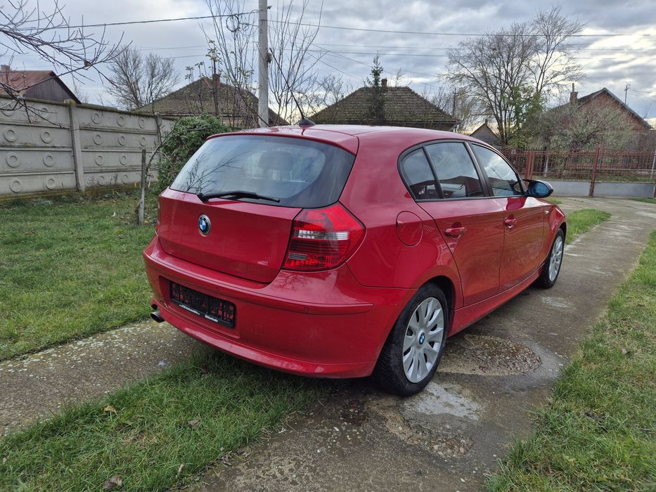 BMW Seria 1 E87 118D