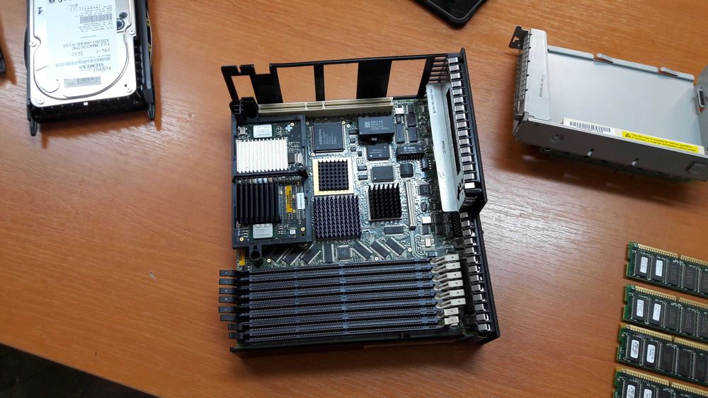 Workstation de colectie SGI Silicon Graphics O2 1997 IRIX SCSI