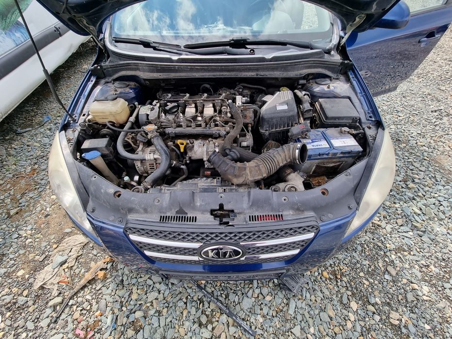 Dezmembrari  Kia CEED (ED)  2006  > 2012 2.0 CRDi 140 Motorina
