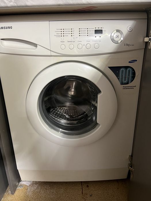 Продам стиральную машинку
