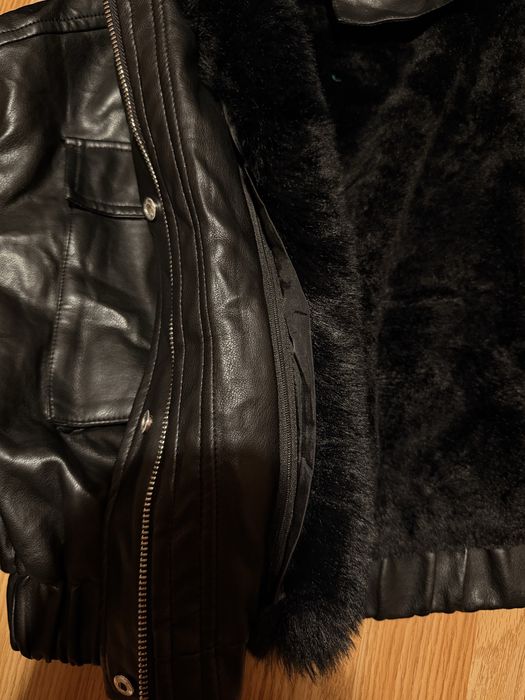 Дамско кожено яке с пух