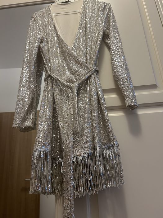 Stradivarius Рокля с Пайети Размер L