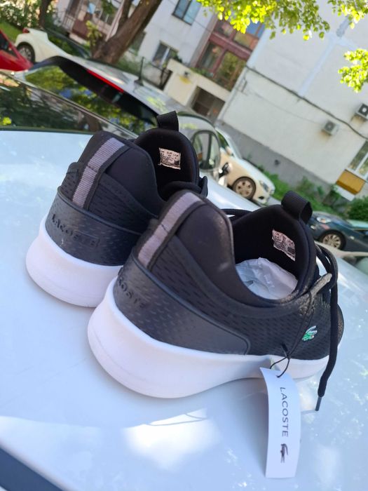 МЪЖКИ МАРАТОНКИ Lacoste