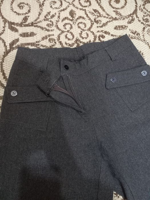 Продам брюки новые