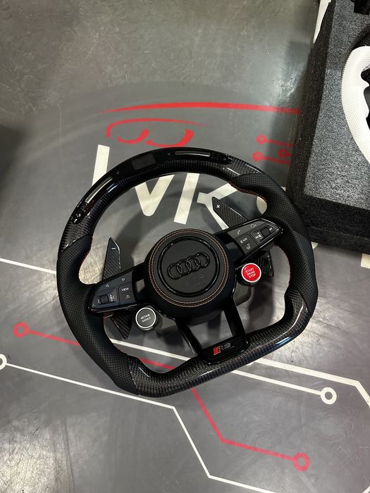 Volan Audi Carbon LED R8 - A6 - A7 -A8 - TT ETC
