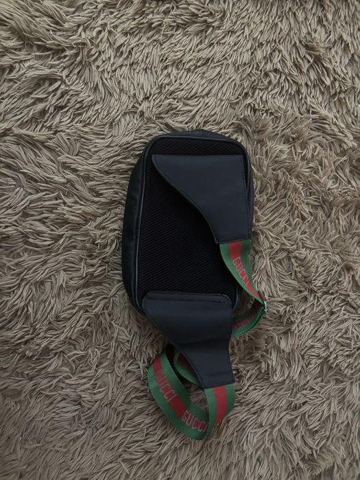Чанта Gucci (25х15см)