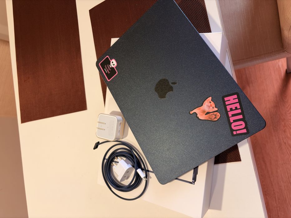 MacBook Air 14, 16/512 US, 100%