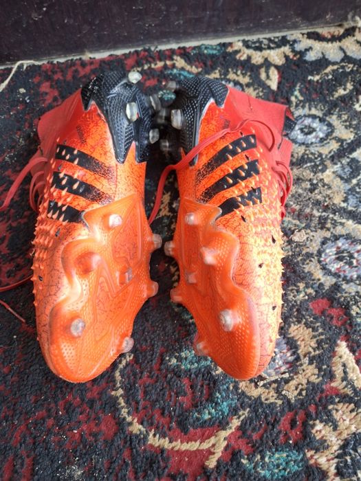 Бутсы Adidas Predator
