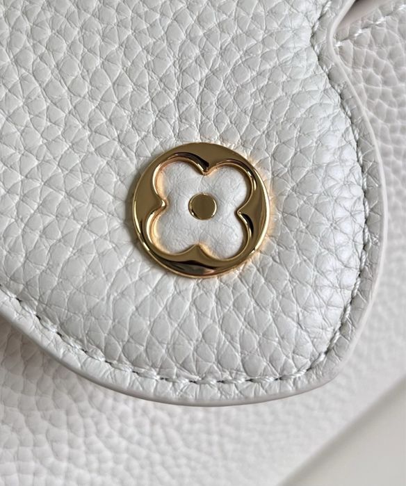 Geanta Louis Vuitton Capucines