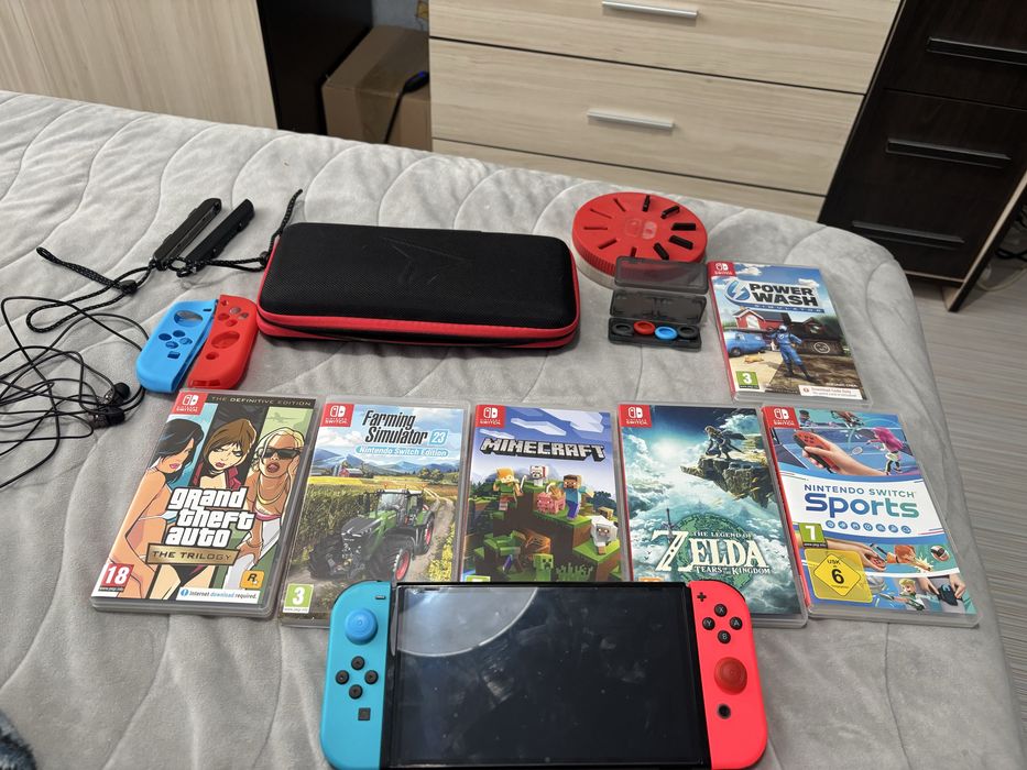 Nintendo swich конзола с 6 игри и карта памет