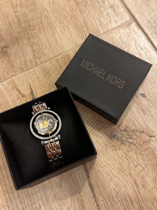 Michael Kors часовник