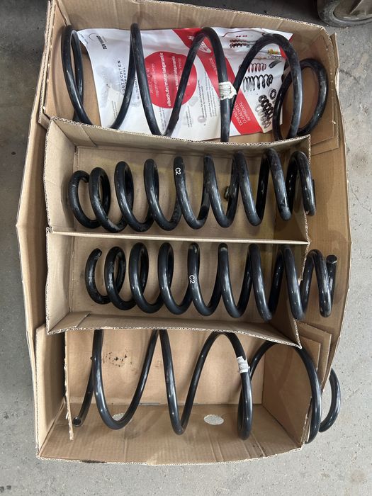 Оригинални пружини за BMW E87 (2011)