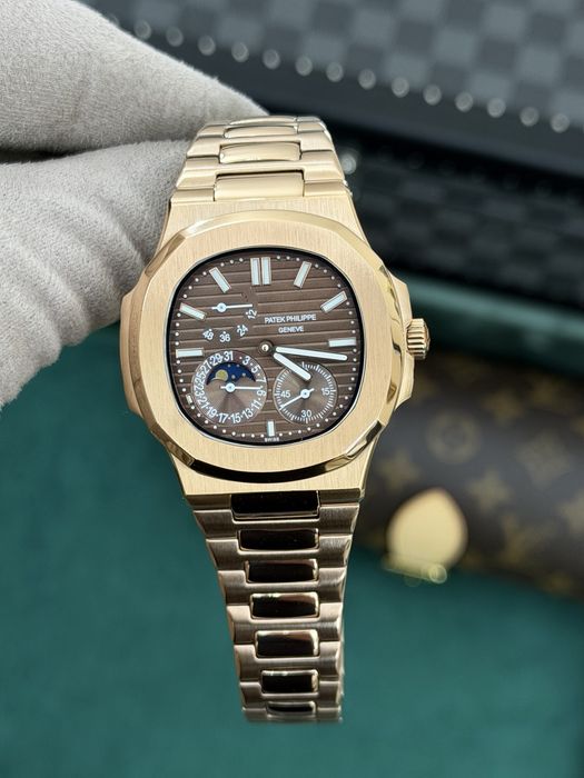 Patek Philippe Nautilus 5712 Chocolate