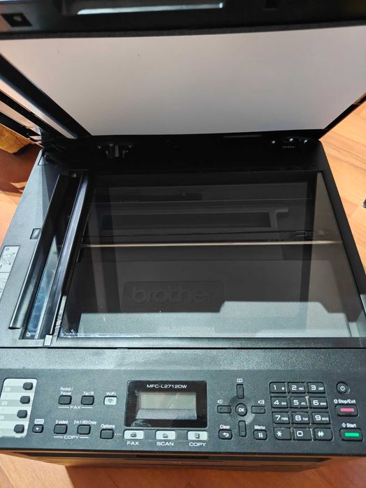 Мултифункционално устройство Brother MFC-L2712DW
