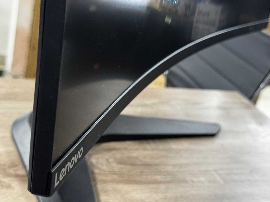 Gaming Monitor 2K / QHD 144hz Lenovo