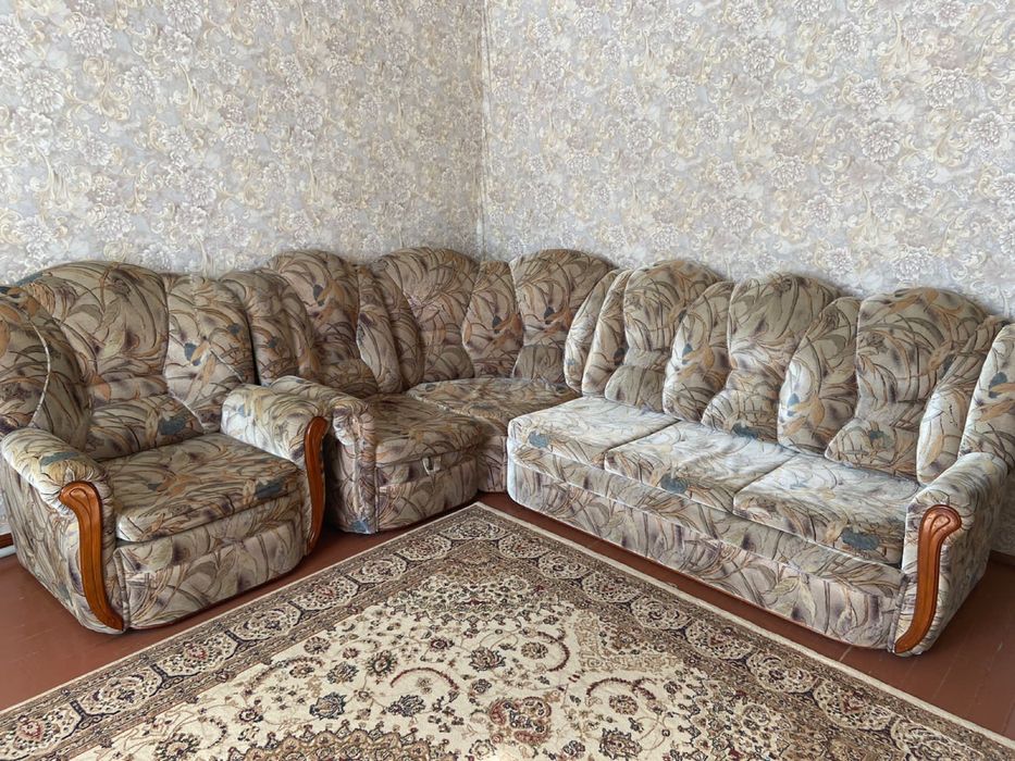 Продам мягкий уголок