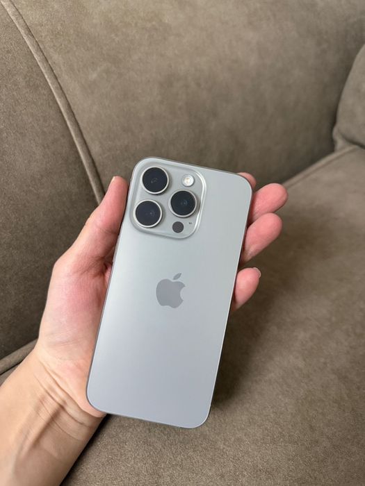 Продам iphone 15 pro