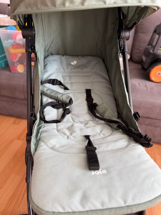 Коляска joie оливковый цвет