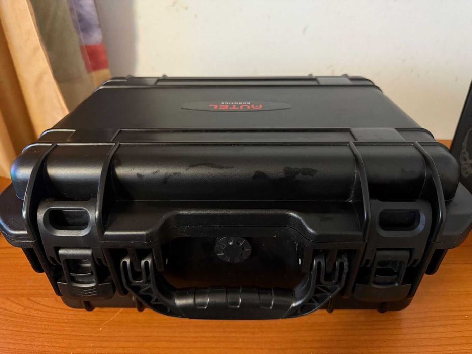 6K Дрон Autel Evo 2 Pro V1 Rugged Bundle с 5 батерии, 2 дистанционни, charging hub, бързо зарядно