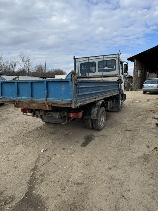 Vand nissan basculabil cat B