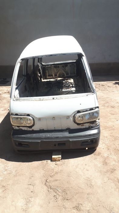 Damas quzup sotiladi