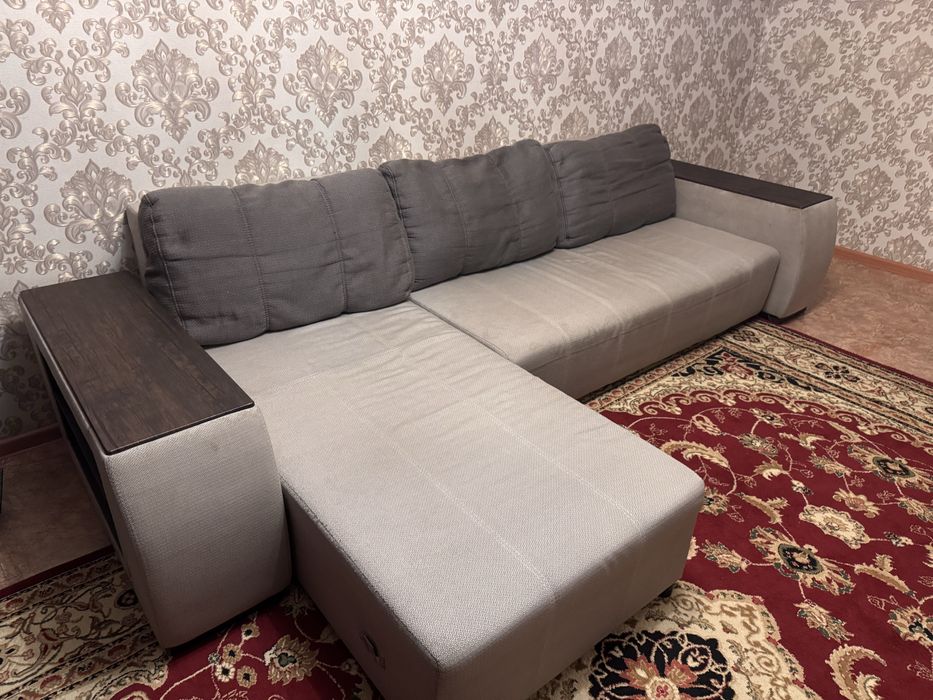 Диван для гостиной