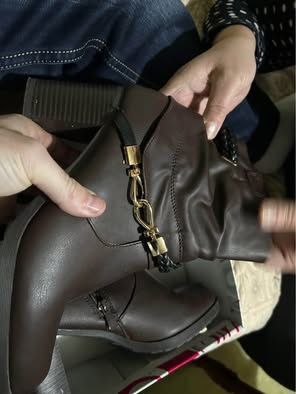 Дамски обувки Нови