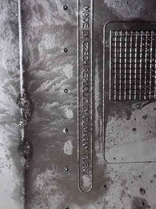 Продам коврики субару форестер SJ