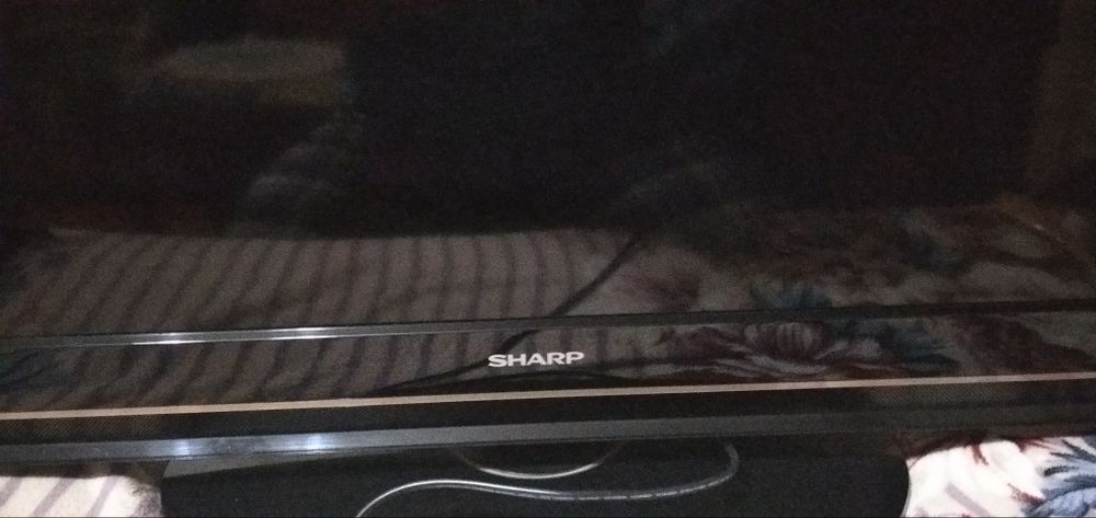 телевизор фирмы sharp  32