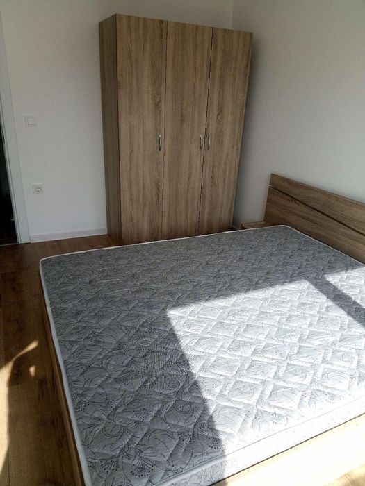 Дава се под наем Двустаен апартамент в Варна, Възраждане 3 - 73 кв.м за 614 € - Снимка #3