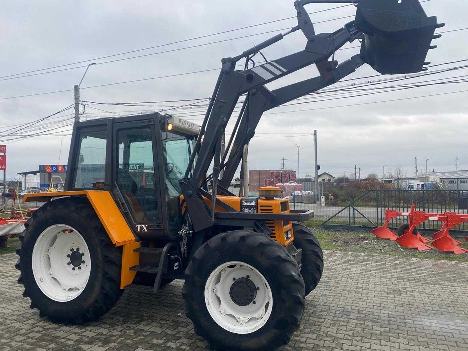 Tractor Renault 103.14 TX 4x4 cu incarcator frontal