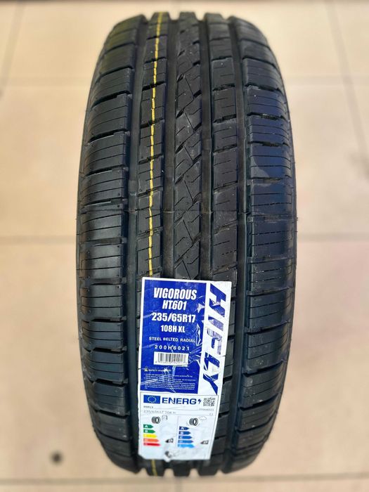 235/65 R17 HIFLY HT601 летние шины