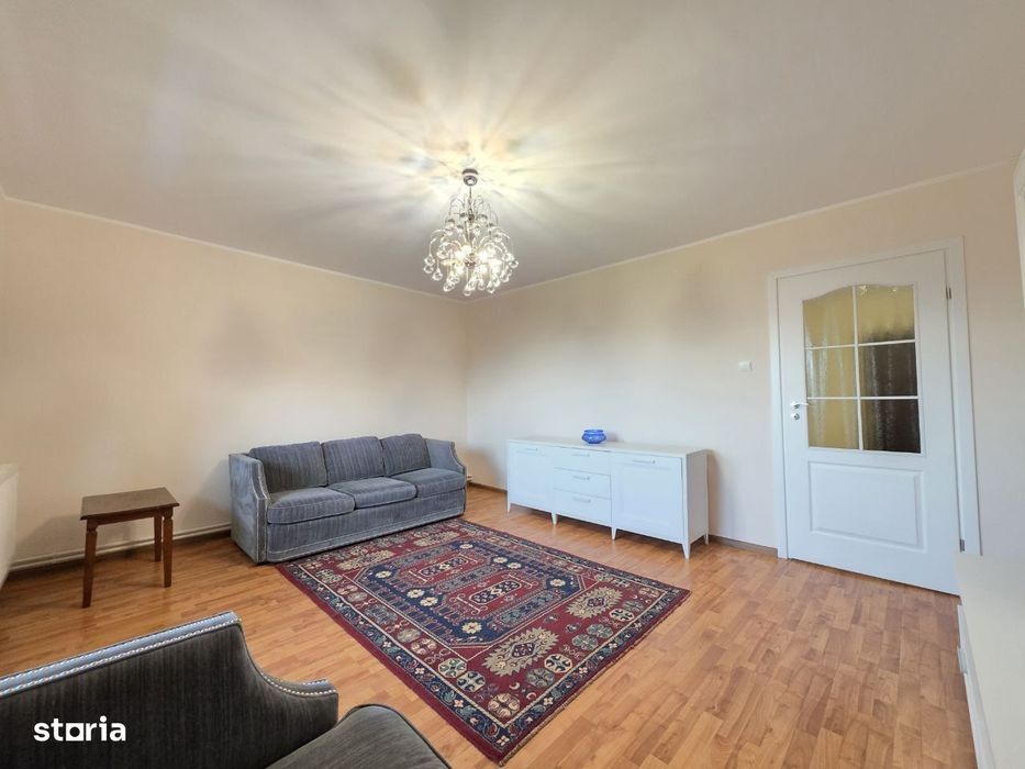 Apartament 3 camere |80 mp|2 balcoane|Parcare|Lângă Spitalul Județean