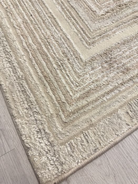 Продаётся ковёр в отличном состоянии!